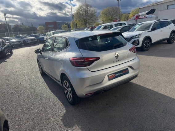 Aperçu de la photo 8 du véhicule RENAULT CLIO V