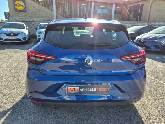 Aperçu de la photo 2 du véhicule RENAULT CLIO V