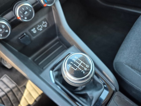 Aperçu de la photo 12 du véhicule RENAULT CLIO V