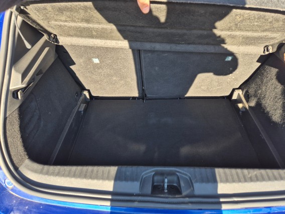 Aperçu de la photo 23 du véhicule RENAULT CLIO V