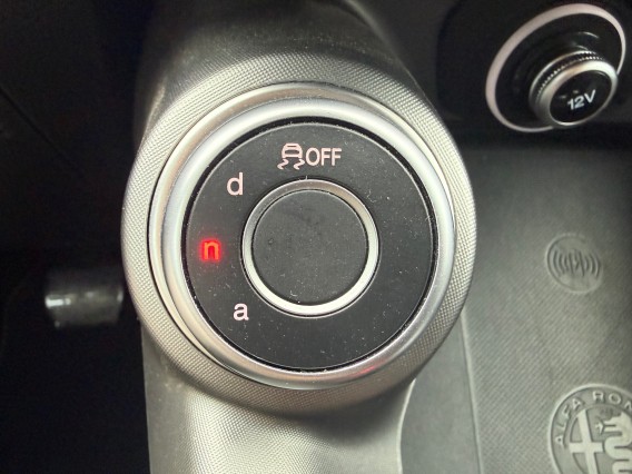 Aperçu de la photo 14 du véhicule ALFA ROMEO TONALE