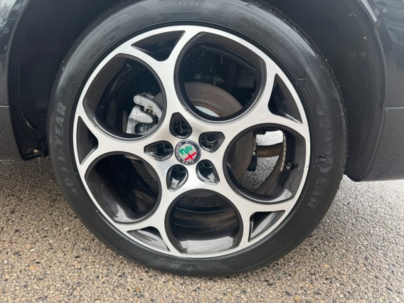 Aperçu de la photo 30 du véhicule ALFA ROMEO TONALE