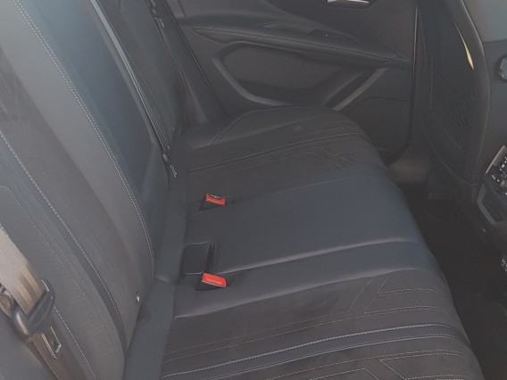 Aperçu de la photo 14 du véhicule PEUGEOT 3008