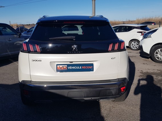 Aperçu de la photo 18 du véhicule PEUGEOT 3008