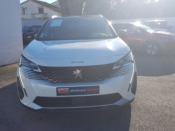 Aperçu de la photo 21 du véhicule PEUGEOT 3008