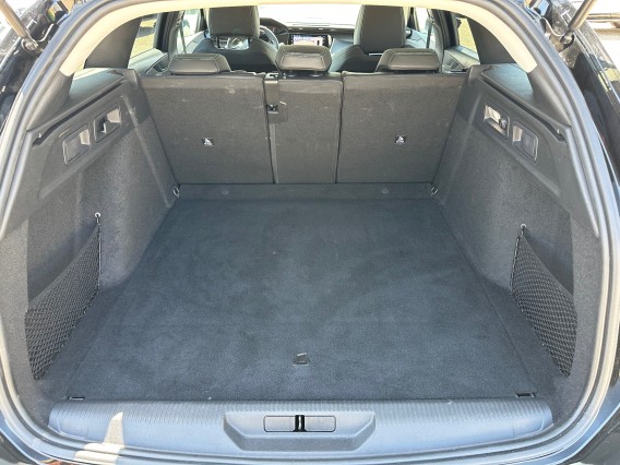 Aperçu de la photo 10 du véhicule PEUGEOT 308 SW