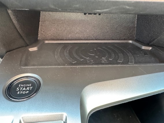 Aperçu de la photo 21 du véhicule PEUGEOT 308 SW