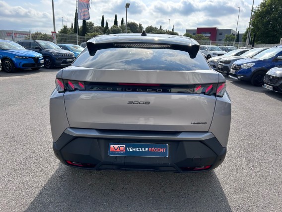 Aperçu de la photo 4 du véhicule PEUGEOT 3008