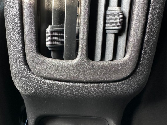 Aperçu de la photo 13 du véhicule JEEP COMPASS