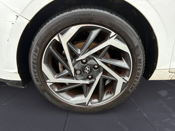 Aperçu de la photo 8 du véhicule HYUNDAI i20