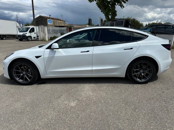 Aperçu de la photo 6 du véhicule TESLA MODEL 3
