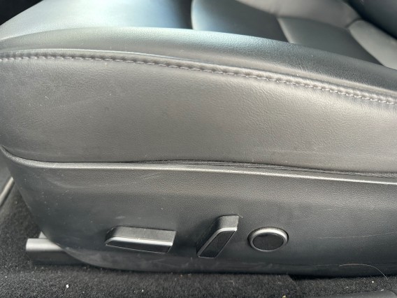 Aperçu de la photo 20 du véhicule TESLA MODEL 3