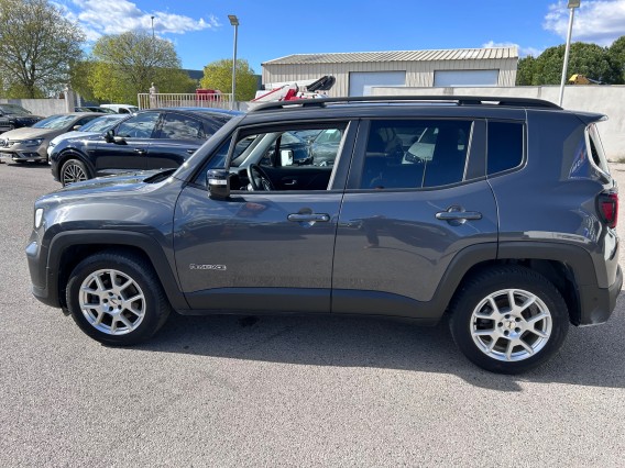 Aperçu de la photo 8 du véhicule JEEP RENEGADE