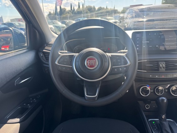 Aperçu de la photo 12 du véhicule FIAT TIPO CROSS SW MY22