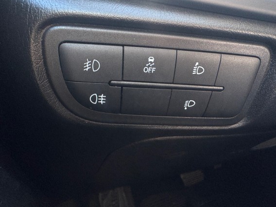 Aperçu de la photo 19 du véhicule FIAT TIPO CROSS SW MY22