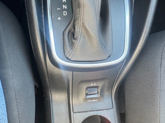 Aperçu de la photo 23 du véhicule FIAT TIPO CROSS SW MY22