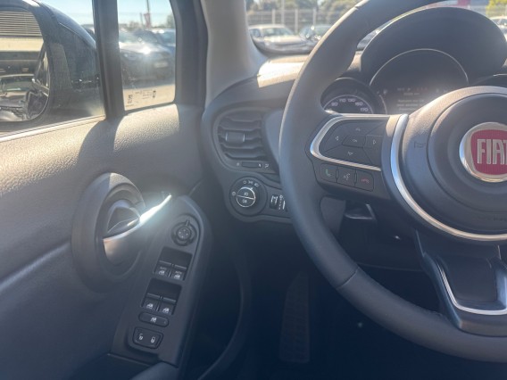 Aperçu de la photo 12 du véhicule FIAT 500X MY23