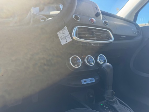 Aperçu de la photo 19 du véhicule FIAT 500X MY23