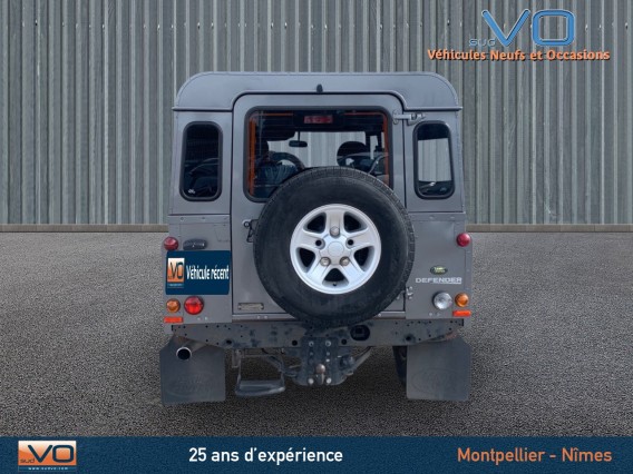 Aperçu de la photo 8 du véhicule LAND-ROVER DEFENDER 110 II STATION WAGON