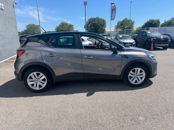 Aperçu de la photo 4 du véhicule RENAULT CAPTUR