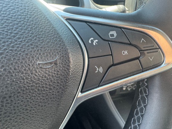 Aperçu de la photo 14 du véhicule RENAULT CAPTUR