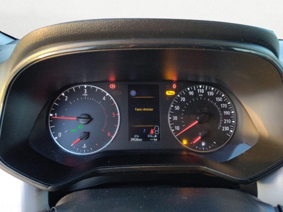 Aperçu de la photo 6 du véhicule RENAULT CLIO V