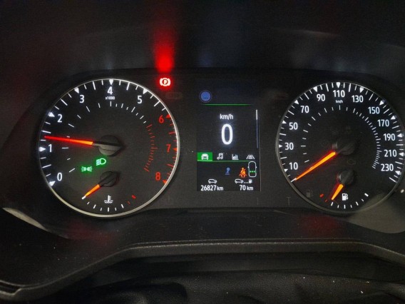 Aperçu de la photo 10 du véhicule RENAULT CLIO V