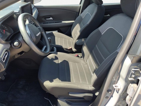 Aperçu de la photo 7 du véhicule DACIA SANDERO