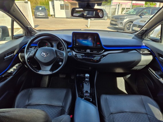Aperçu de la photo 7 du véhicule TOYOTA C-HR HYBRIDE