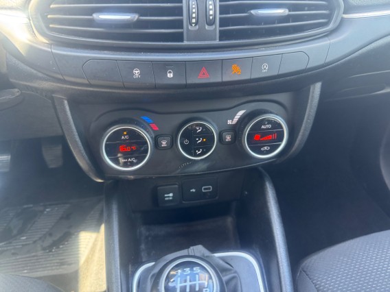 Aperçu de la photo 12 du véhicule FIAT TIPO 5 PORTES MY20