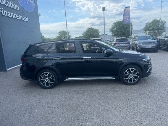 Aperçu de la photo 5 du véhicule FIAT TIPO CROSS SW MY22