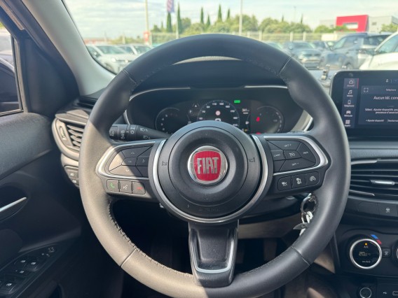 Aperçu de la photo 12 du véhicule FIAT TIPO CROSS SW MY22