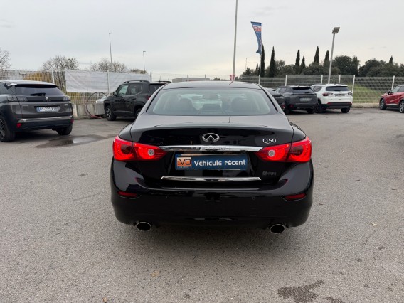 Aperçu de la photo 5 du véhicule INFINITI Q50