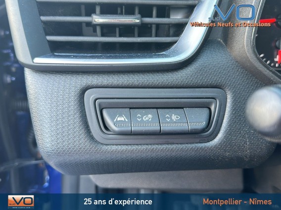 Aperçu de la photo 17 du véhicule RENAULT CLIO V