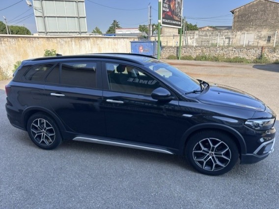 Aperçu de la photo 3 du véhicule FIAT TIPO CROSS SW MY22