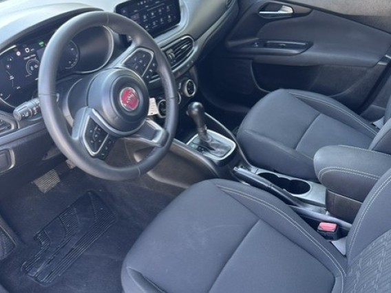Aperçu de la photo 14 du véhicule FIAT TIPO CROSS SW MY22