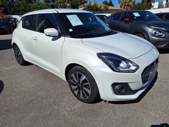 Aperçu de la photo 2 du véhicule SUZUKI SWIFT
