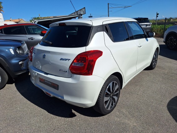 Aperçu de la photo 8 du véhicule SUZUKI SWIFT