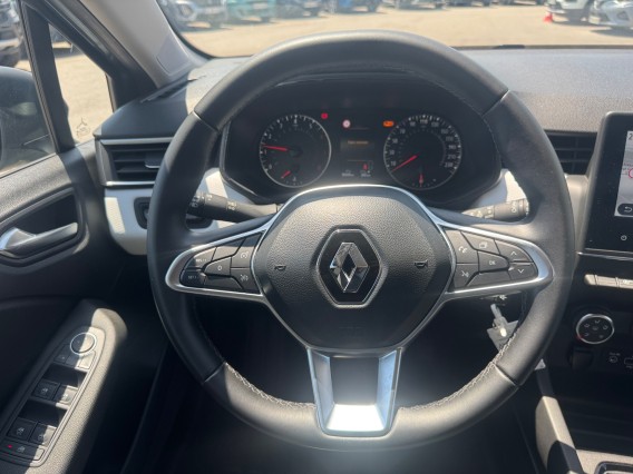 Aperçu de la photo 15 du véhicule RENAULT CLIO V