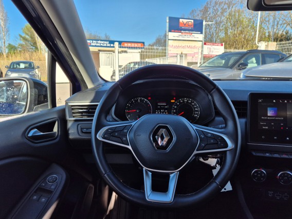 Aperçu de la photo 11 du véhicule RENAULT CLIO V