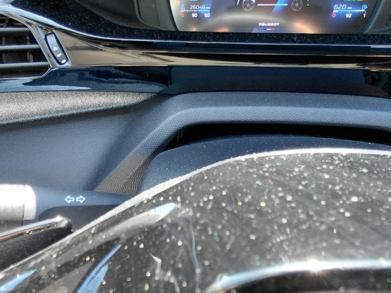 Aperçu de la photo 19 du véhicule PEUGEOT 408