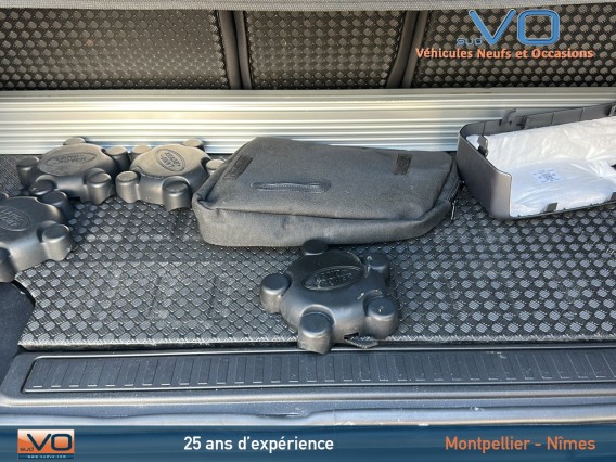 Aperçu de la photo 20 du véhicule LAND-ROVER DEFENDER