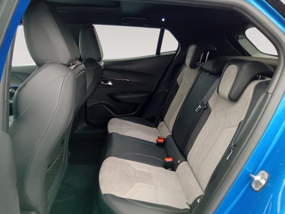 Aperçu de la photo 3 du véhicule PEUGEOT 2008 ELECTRIQUE