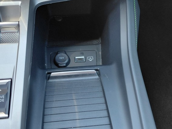 Aperçu de la photo 12 du véhicule PEUGEOT 308