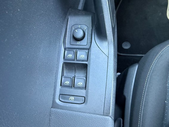 Aperçu de la photo 22 du véhicule SEAT IBIZA