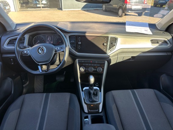 Aperçu de la photo 16 du véhicule VOLKSWAGEN T-ROC