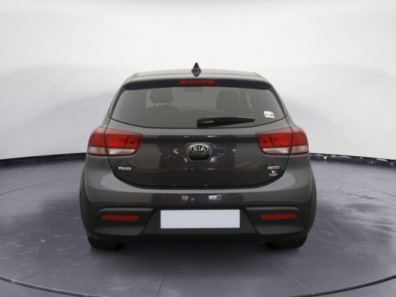 Aperçu de la photo 15 du véhicule KIA RIO