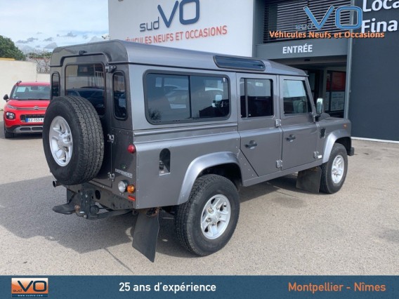 Aperçu de la photo 9 du véhicule LAND-ROVER DEFENDER 110 II STATION WAGON