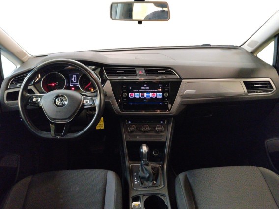 Aperçu de la photo 4 du véhicule VOLKSWAGEN TOURAN