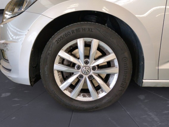 Aperçu de la photo 8 du véhicule VOLKSWAGEN TOURAN